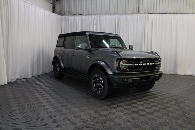 Used 2023 Ford Bronco Outer Banks image 27