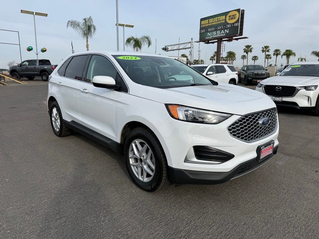 Used 2024 Ford Edge SEL image 1