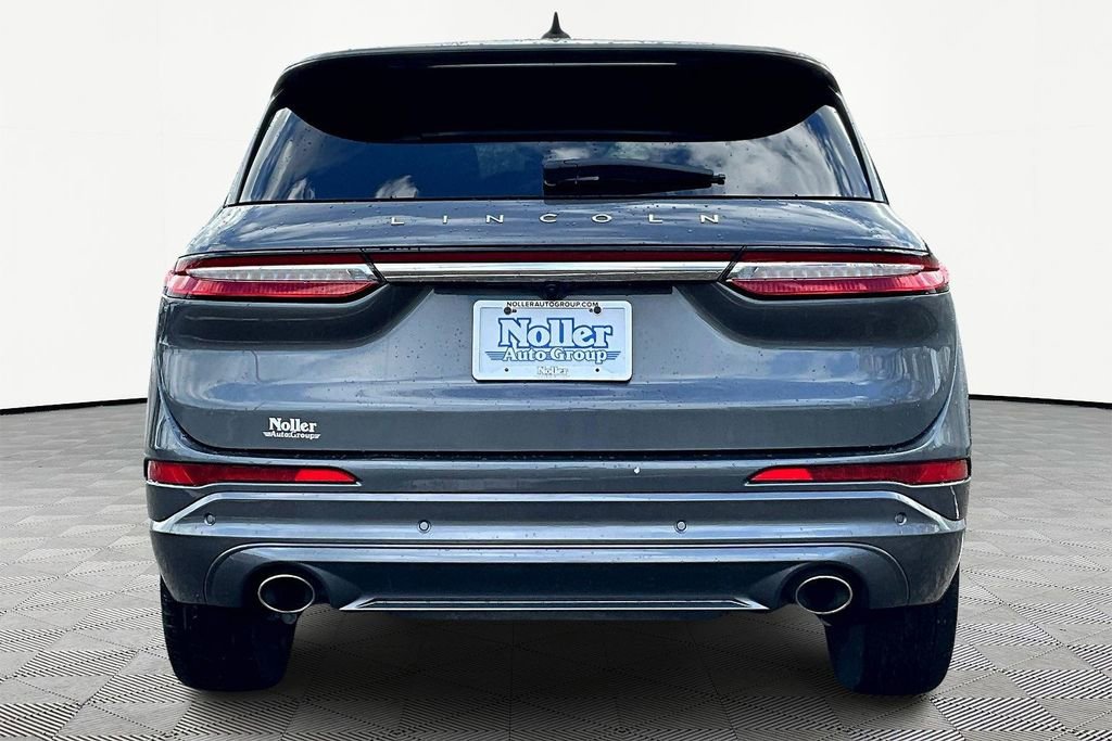 Used 2022 Lincoln Corsair Reserve w/ Equipment Group 201A image 4