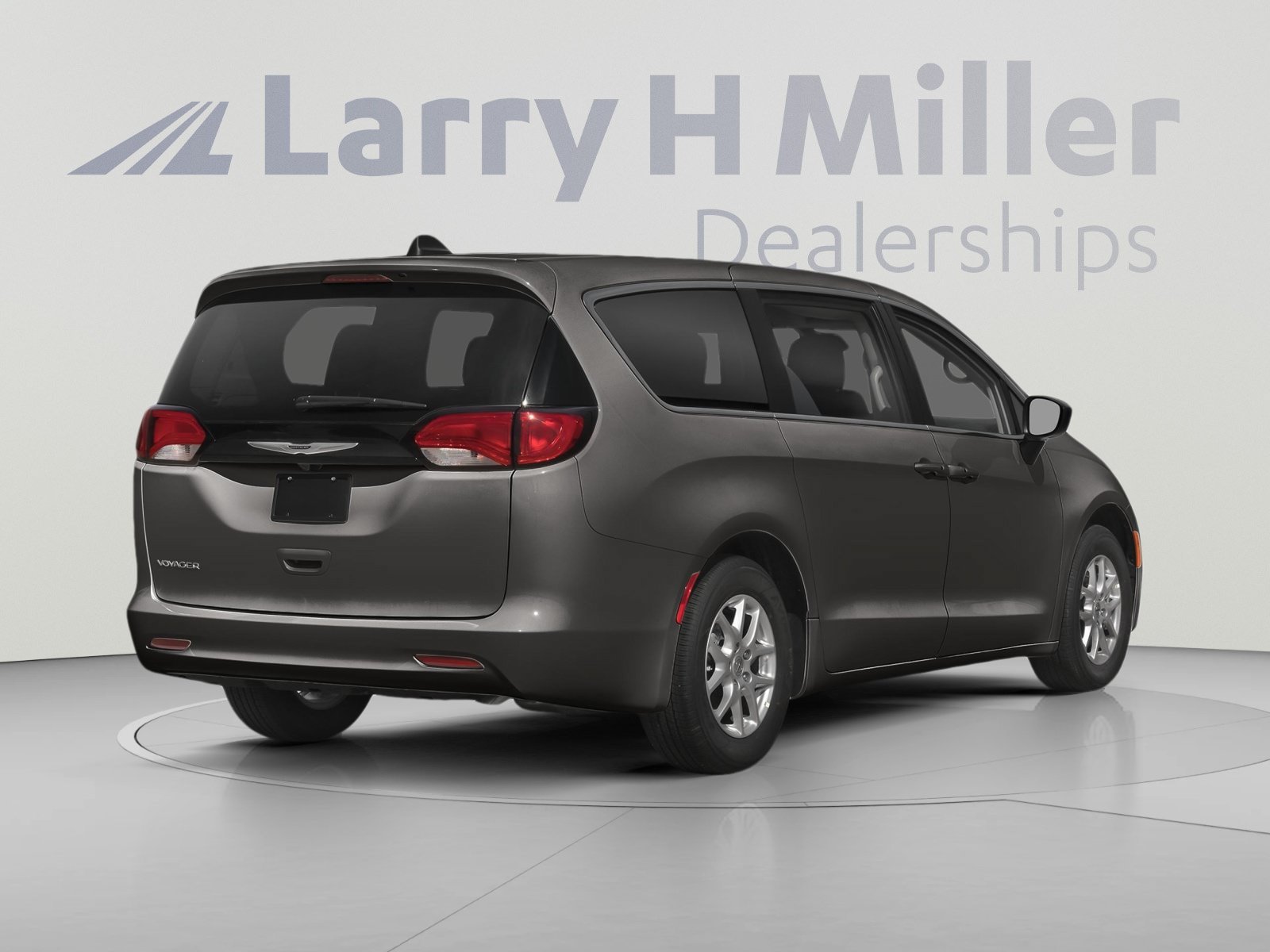 Used 2023 Chrysler Voyager LX FWD image 3