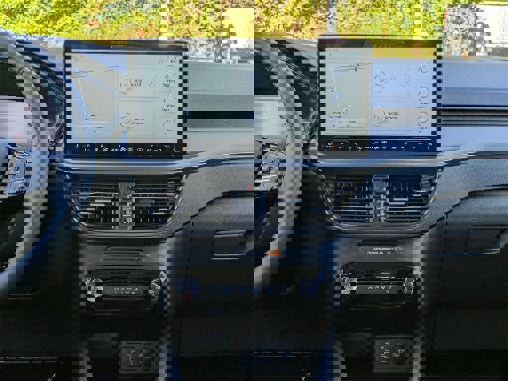 New 2025 Ford Escape Active w/ Tech Pack #1 image 13