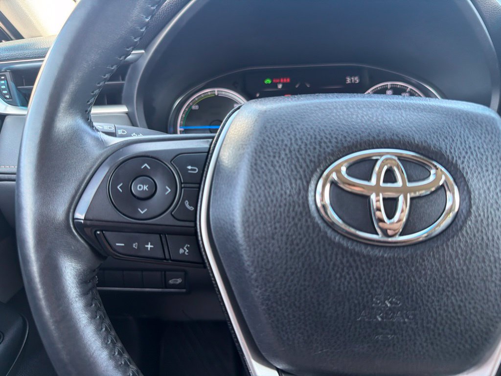 Used 2023 Toyota Venza LE AWD/4WD image 24