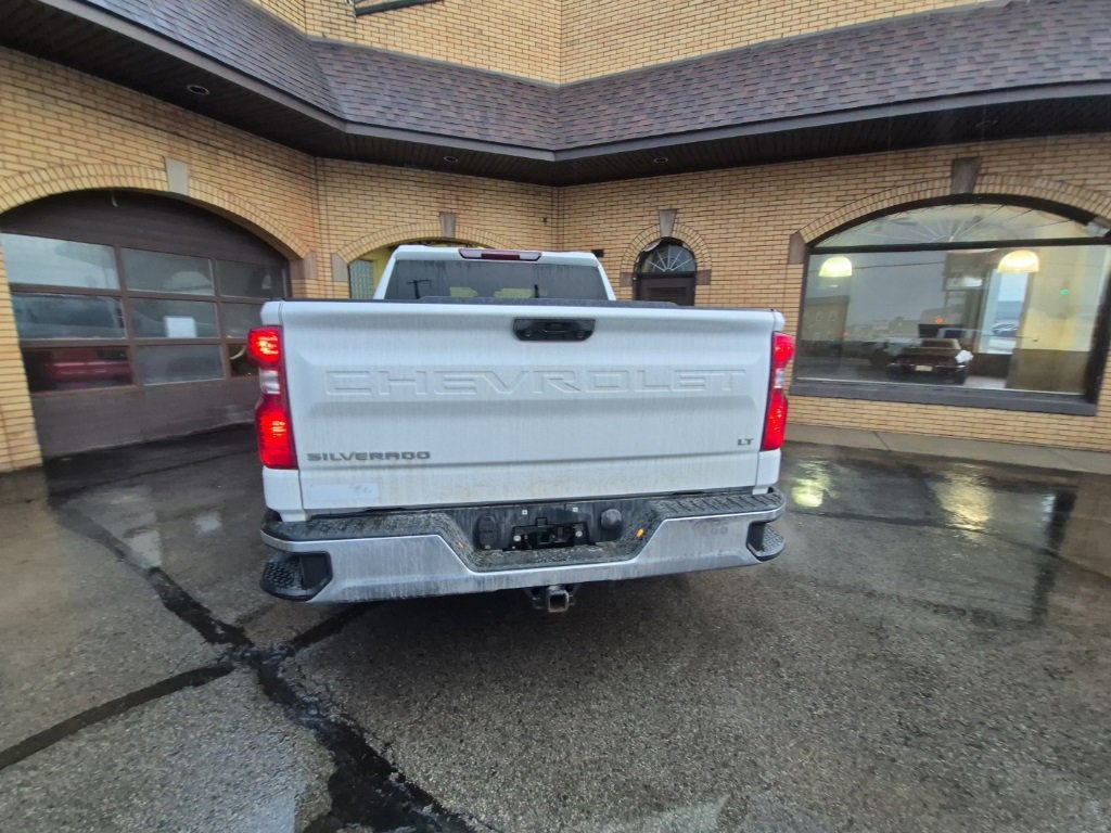 Used 2022 Chevrolet Silverado 1500 LT image 6