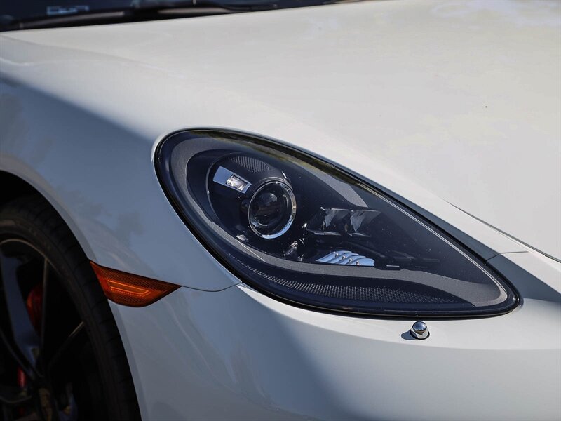 Used 2018 Porsche 718 Cayman S RWD image 10