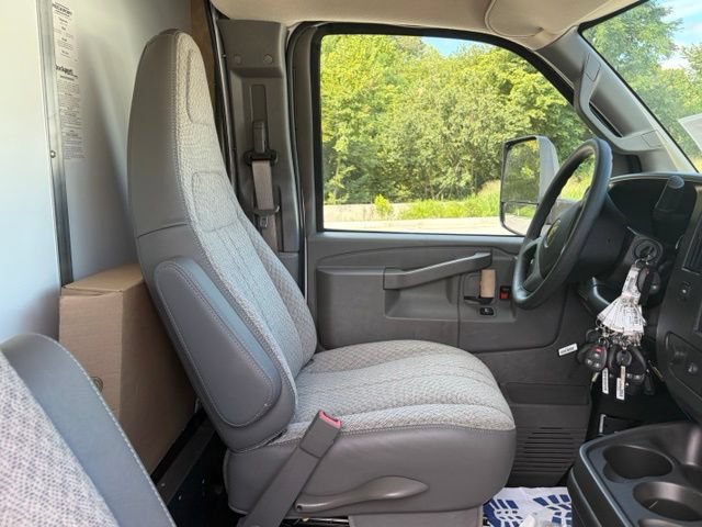 New 2026 Chevrolet Express 3500 w/ Power Convenience Package RWD image 26