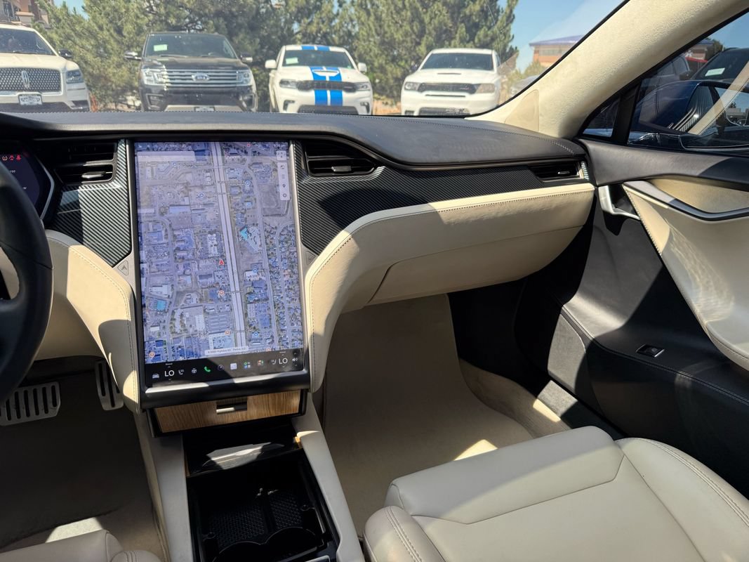 Used 2019 Tesla Model S Performance AWD/4WD image 25
