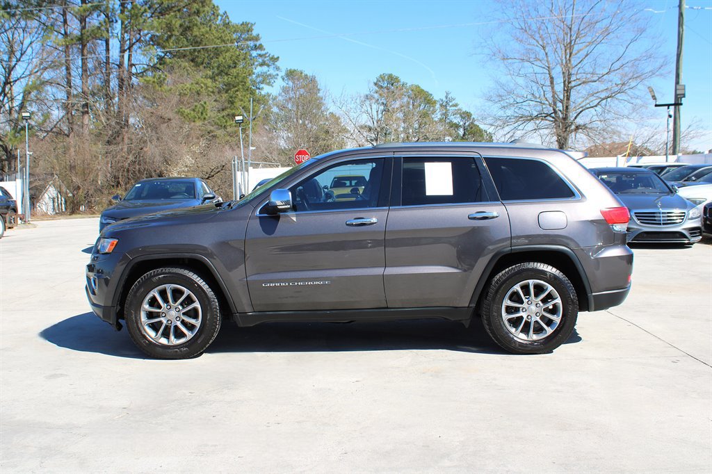 Used 2014 Jeep Grand Cherokee Limited w/ Luxury Group II RWD image 4