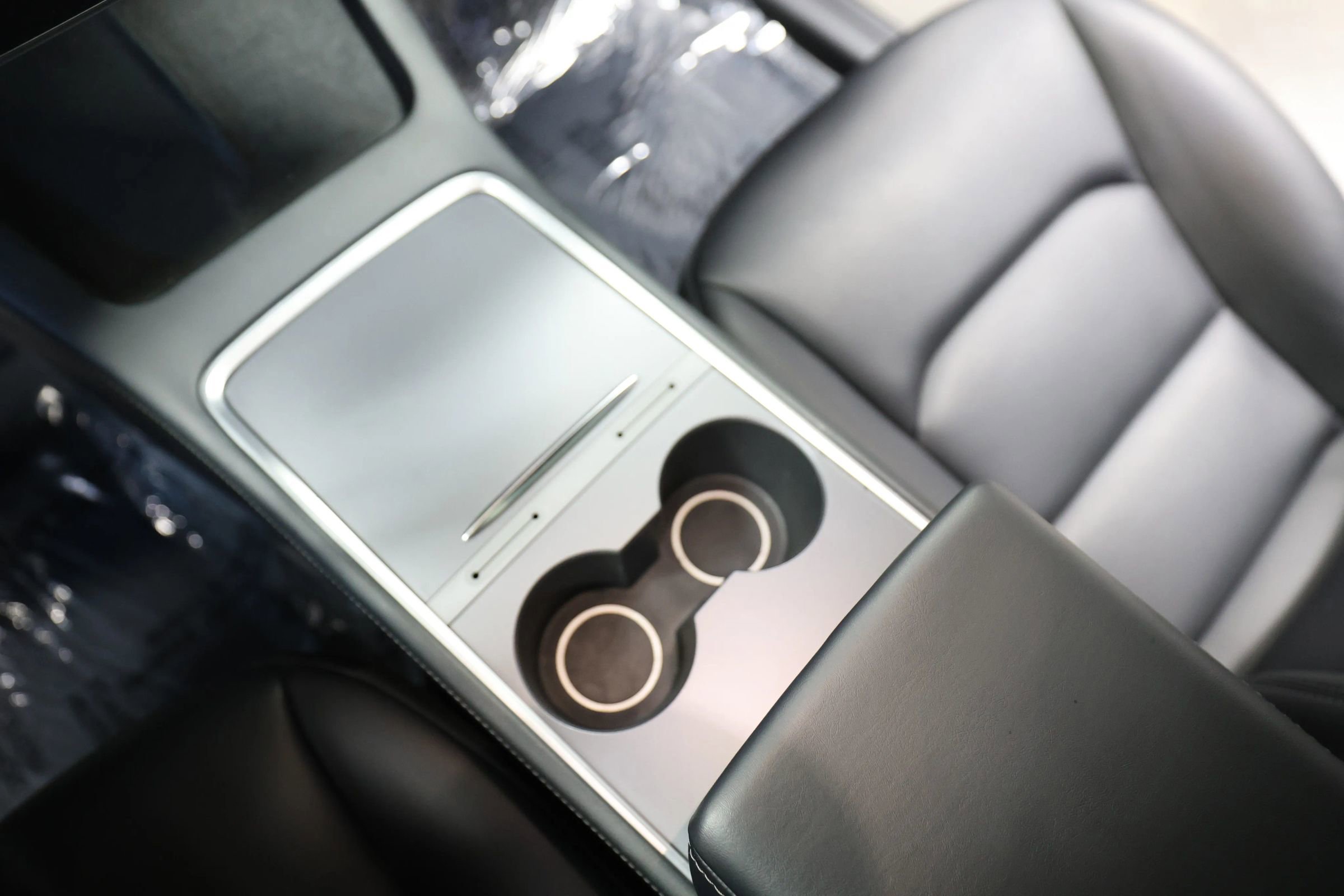 Used 2021 Tesla Model Y Long Range image 34