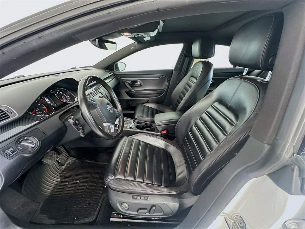 Used 2017 Volkswagen CC R-Line Executive image 20