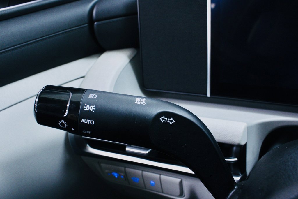 Used 2025 Hyundai Tucson SEL image 14