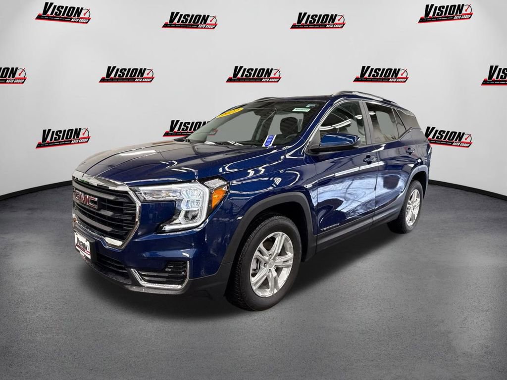 Used 2022 GMC Terrain SLE w/ Driver Convenience Package