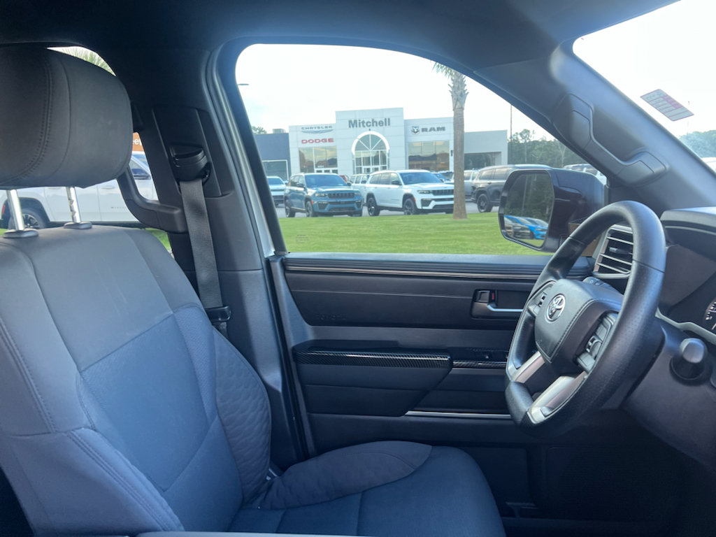Used 2025 Toyota Tundra SR5 w/ SR5 Convenience Package AWD/4WD image 14