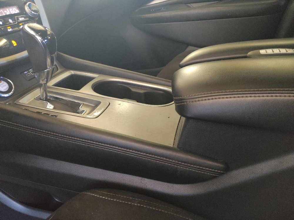 Used 2020 Nissan Murano SV image 26