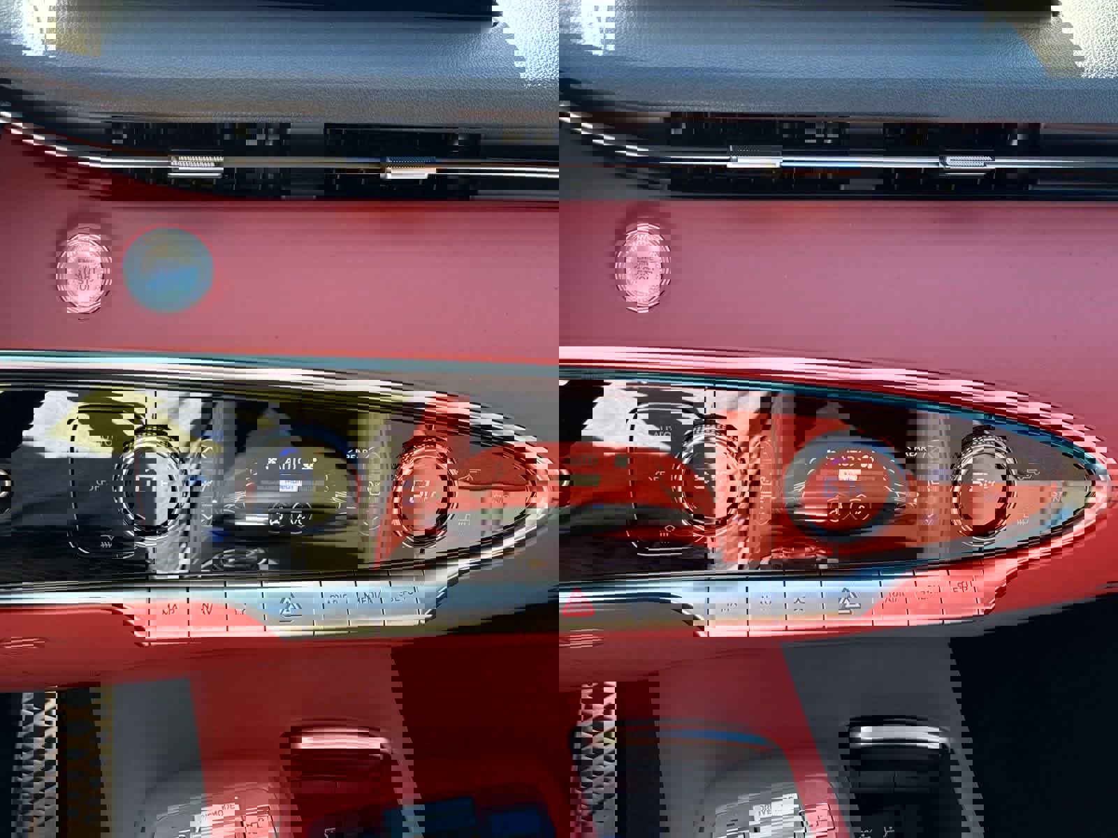 New 2025 Genesis GV70 3.5T Sport image 13