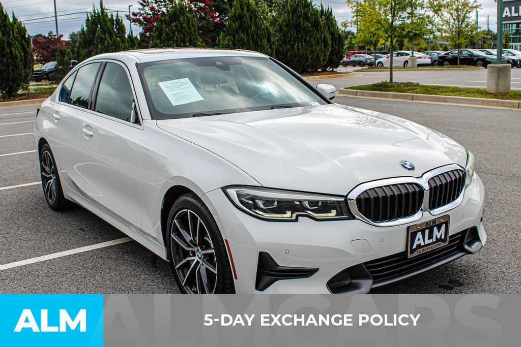 Used 2020 BMW 330i Sedan w/ Convenience Package RWD image 3