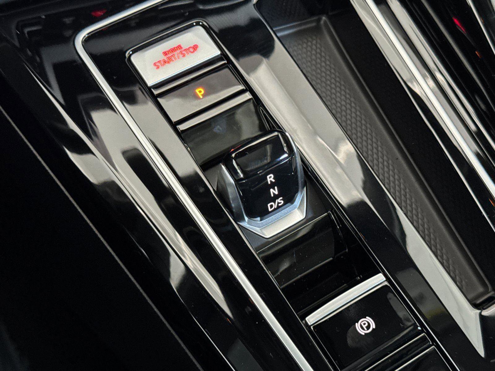 New 2026 Volkswagen GTI Autobahn FWD image 21