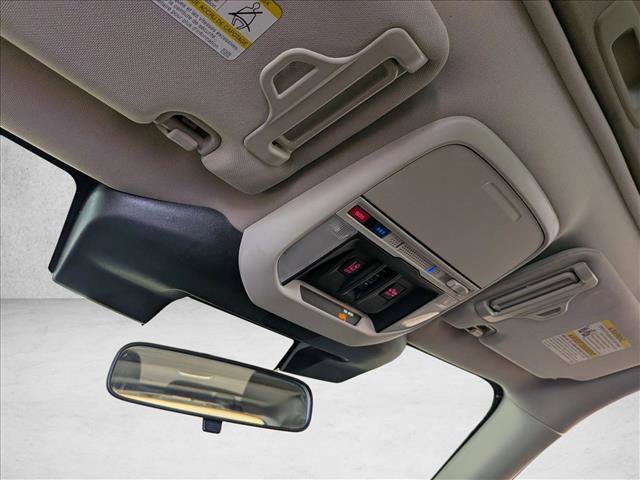 Used 2022 Subaru Forester Premium AWD/4WD image 19