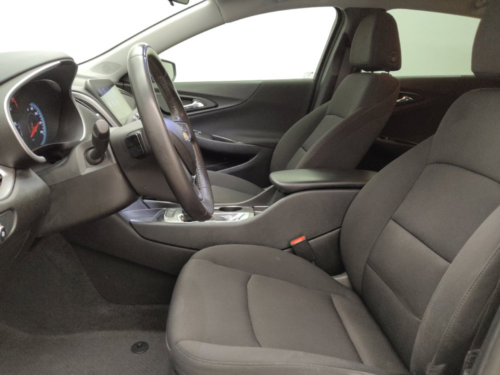 Used 2019 Chevrolet Malibu RS FWD image 17