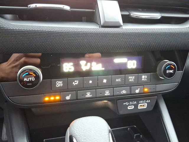 New 2026 Subaru Outback Premium image 17