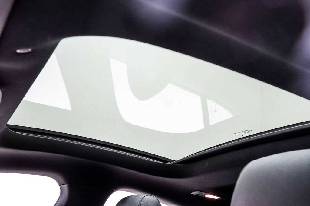 Used 2025 Mercedes-Benz CLA 250 image 20