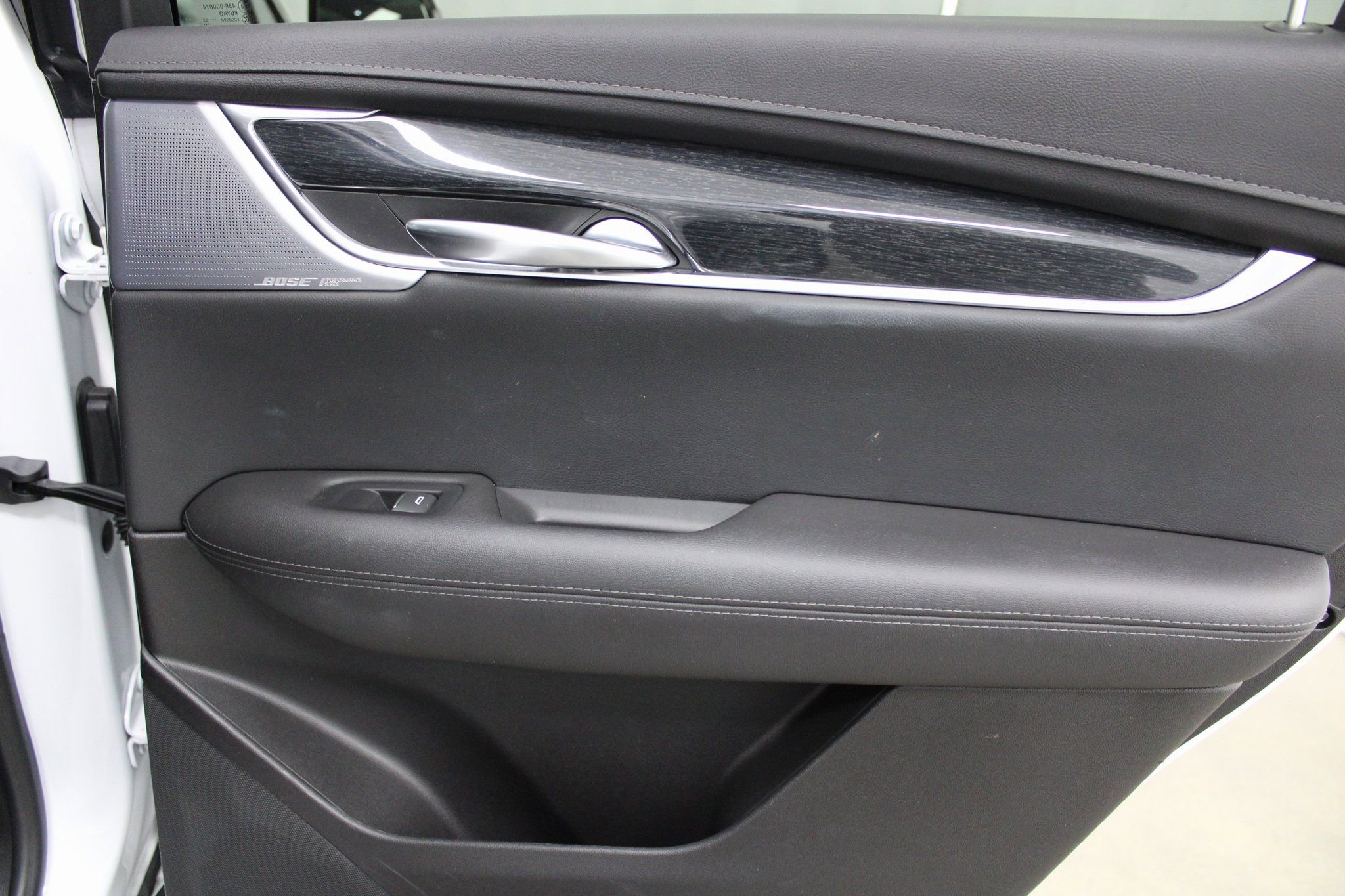 Used 2023 Cadillac XT5 Premium Luxury image 31