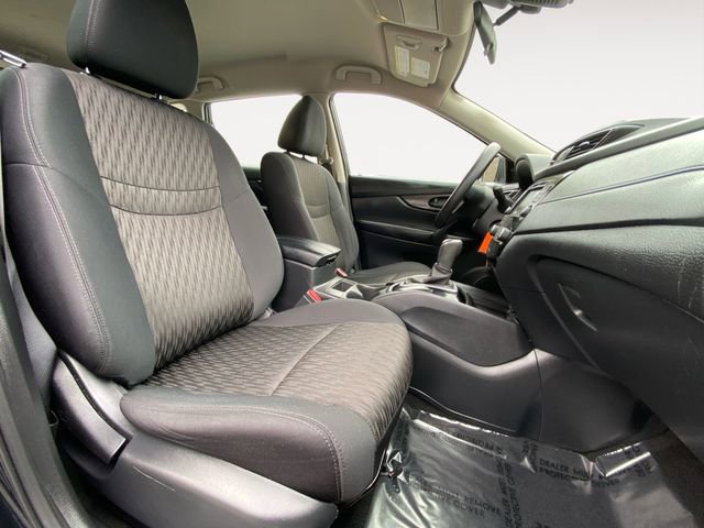 Used 2019 Nissan Rogue S image 15