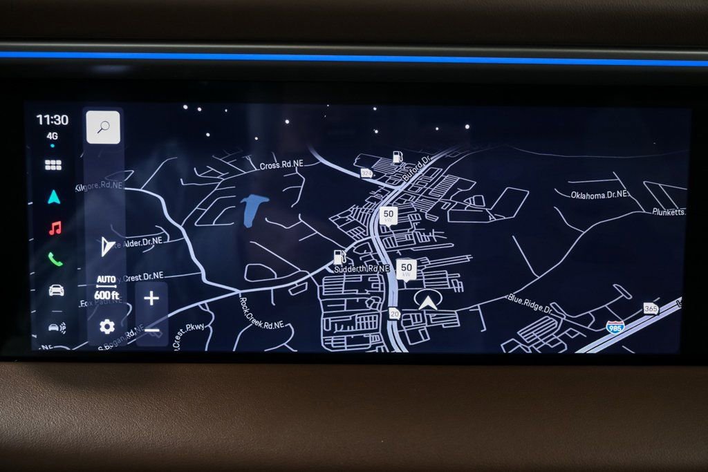 New 2025 Porsche Macan Turbo Electric image 15