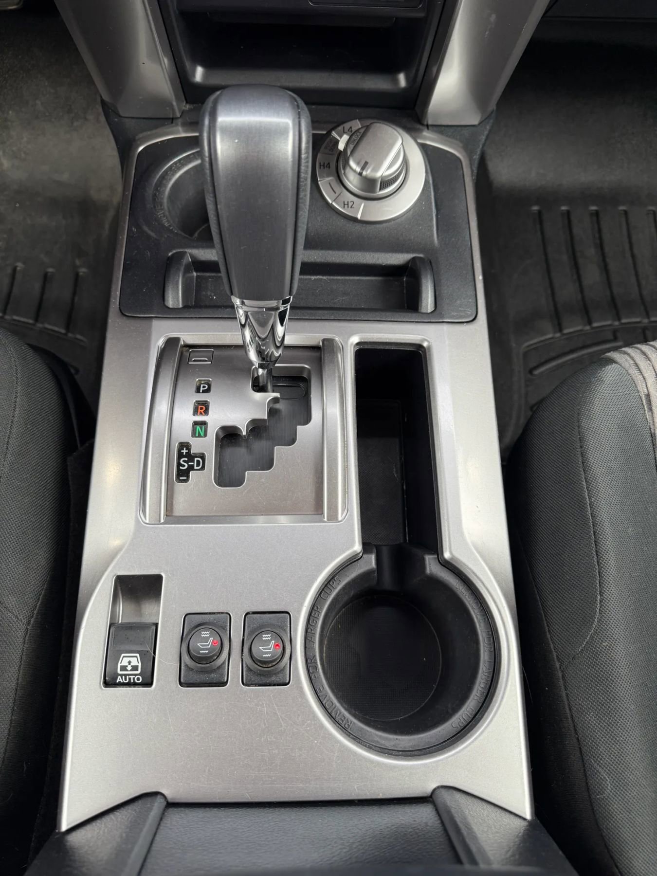 Used 2022 Toyota 4Runner SR5 AWD/4WD image 28