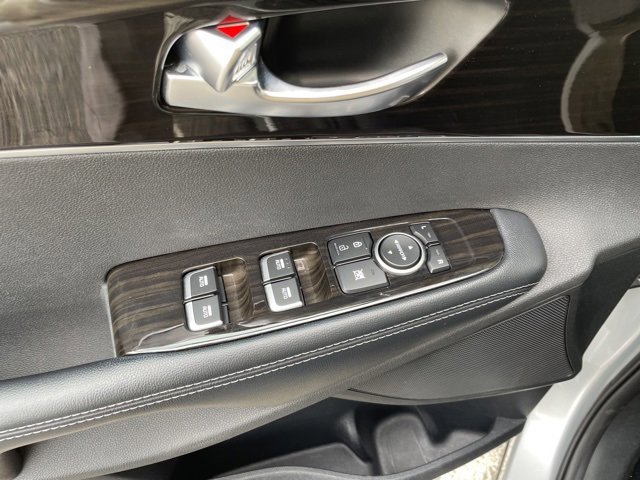 Used 2020 Kia Sorento EX image 26