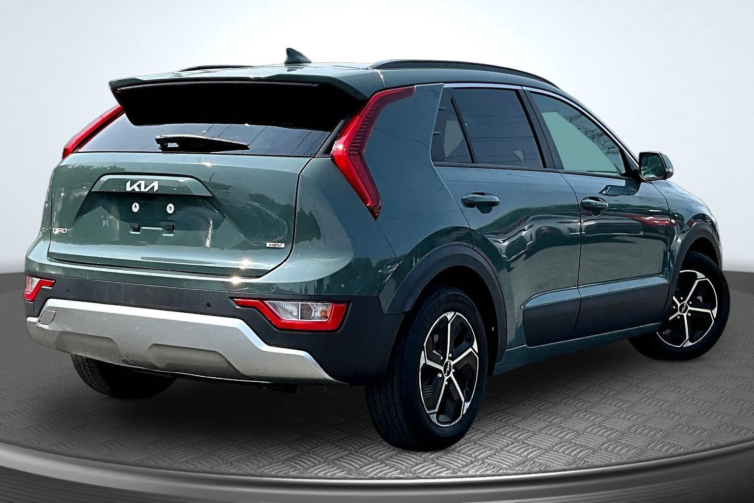 Used 2023 Kia Niro EX FWD image 5