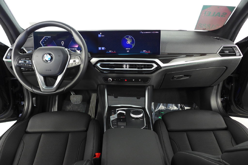 Used 2023 BMW 330i Sedan w/ Driving Assistance Package RWD image 25