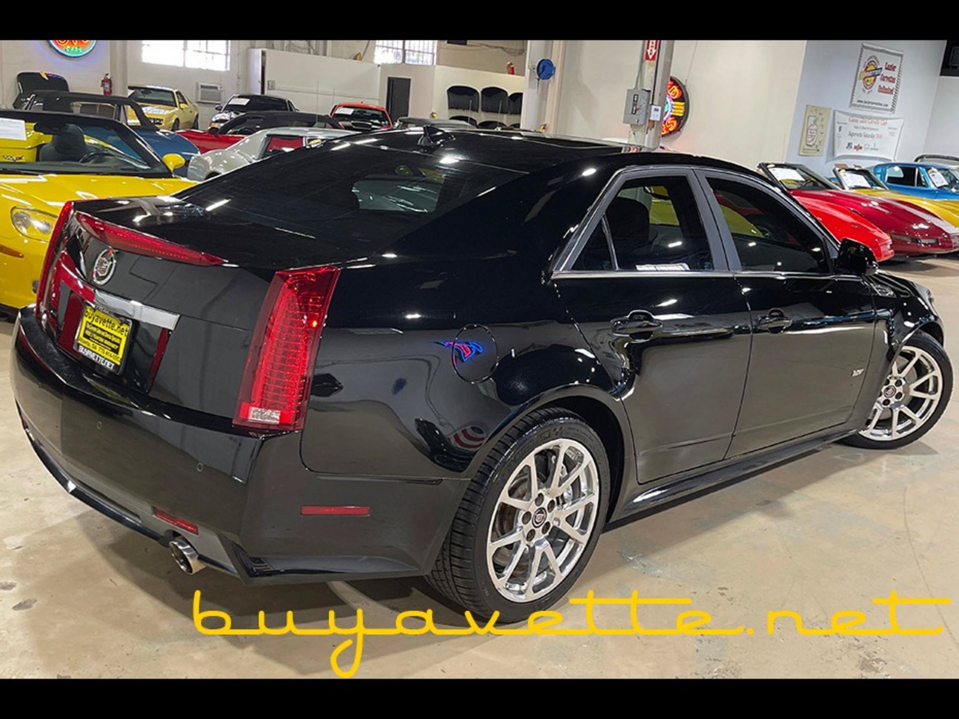 Used 2009 Cadillac CTS V RWD image 2