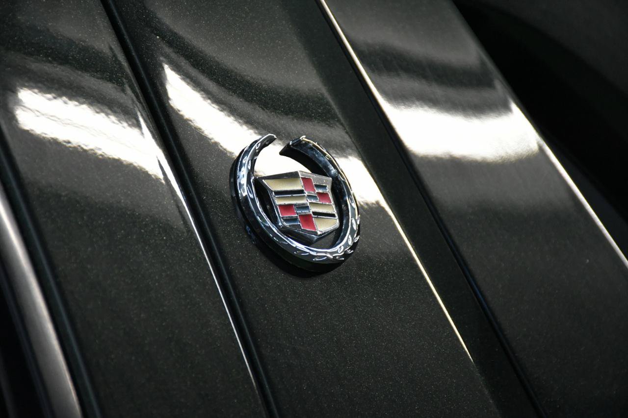 Used 2013 Cadillac Escalade EXT Luxury AWD/4WD image 6