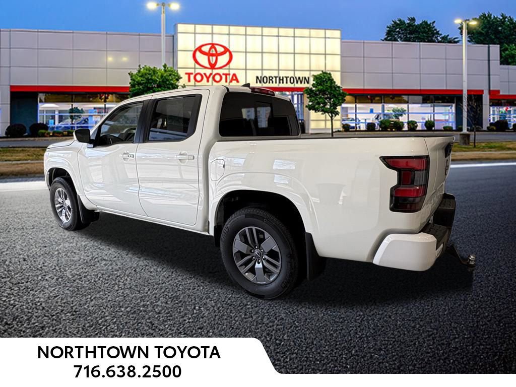 Used 2025 Nissan Frontier SV w/ SV Convenience Package image 3