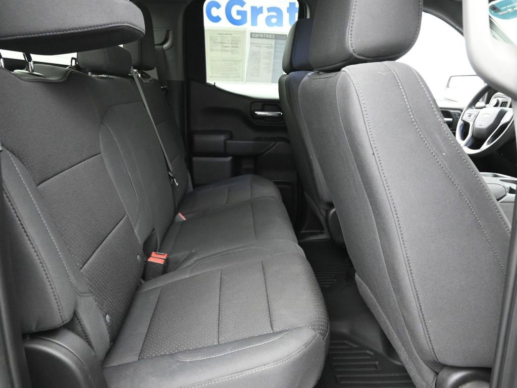 Certified 2024 Chevrolet Silverado 1500 W/T w/ WT Value Package image 9