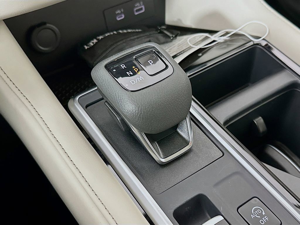 New 2025 Nissan Pathfinder SV w/ Cargo Package image 22