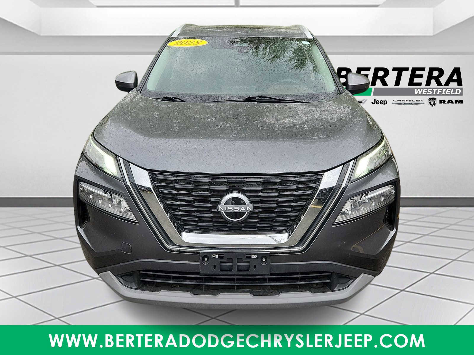 Used 2023 Nissan Rogue SV w/ SV Premium B Package AWD/4WD video 2