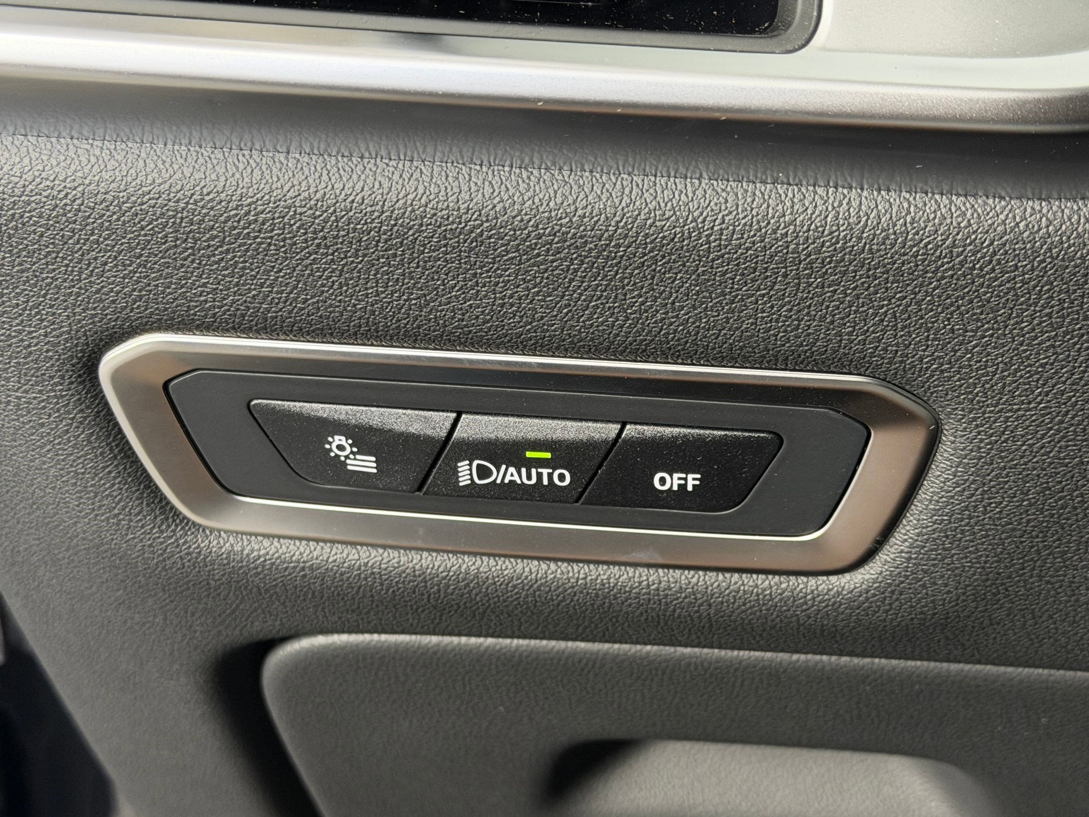 New 2027 BMW X7 xDrive40i image 29