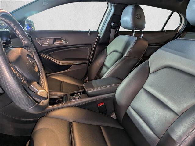 Used 2018 Mercedes-Benz GLA 250 GLA 250 image 17