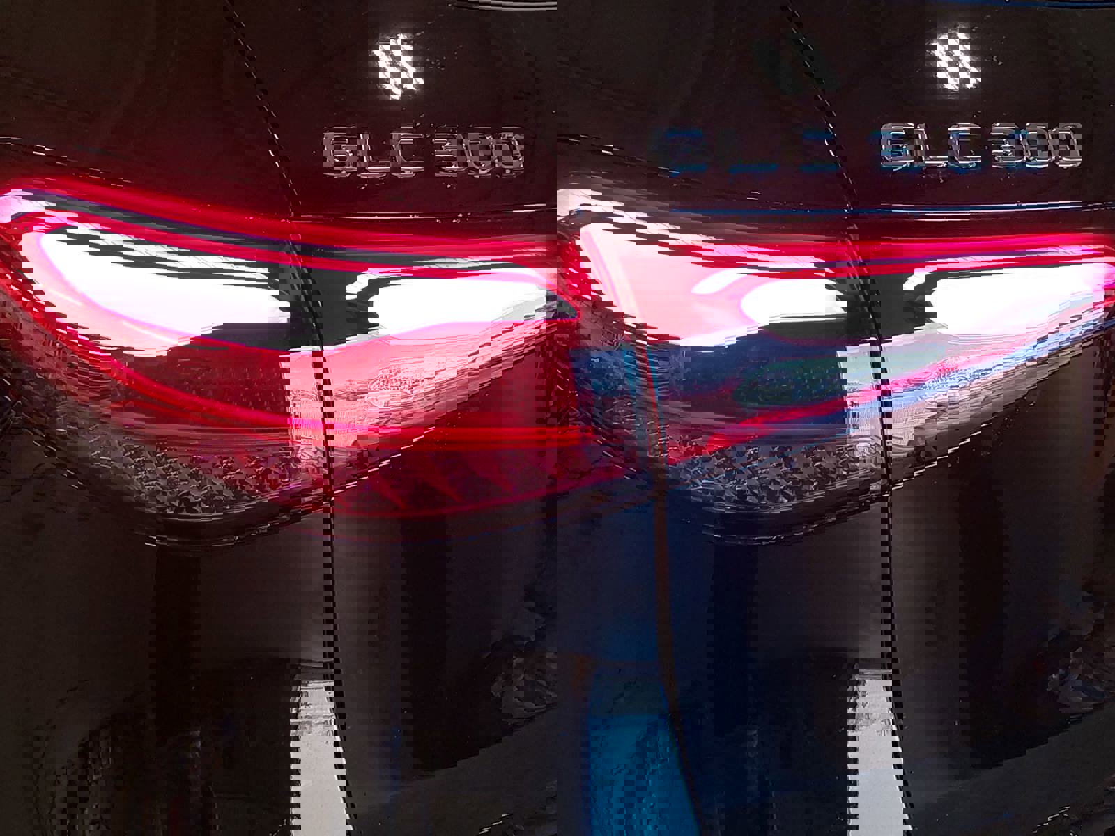 Used 2023 Mercedes-Benz GLC 300 GLC 300 image 36