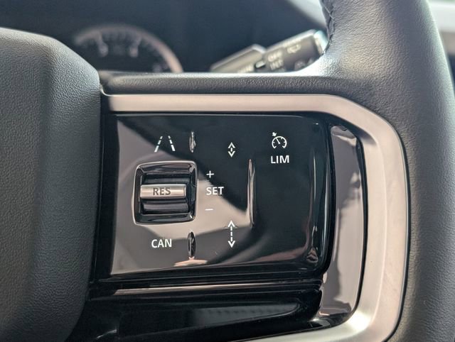 Used 2023 Land Rover Discovery Sport S image 21