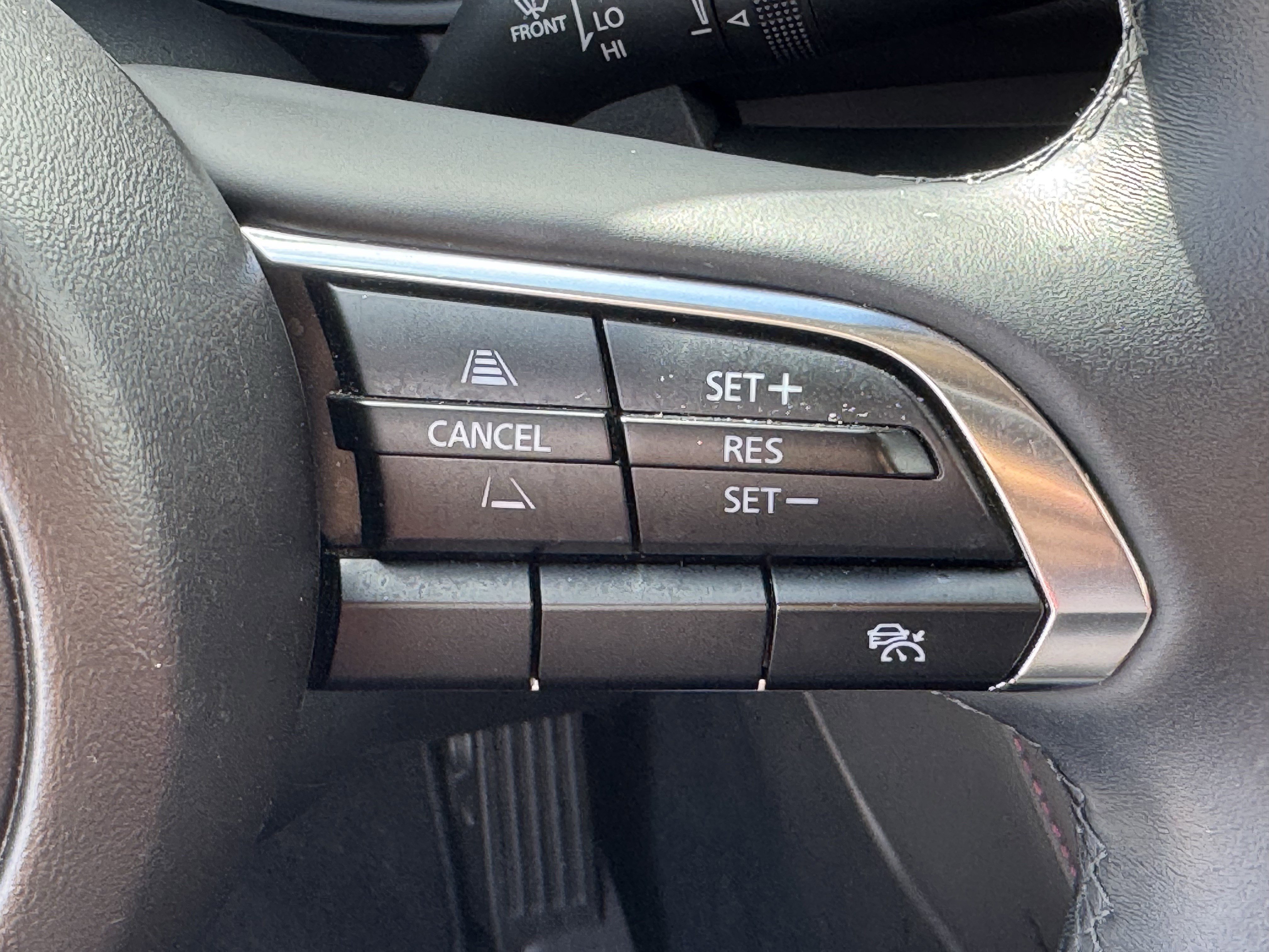 Used 2025 MAZDA MAZDA3 s image 24