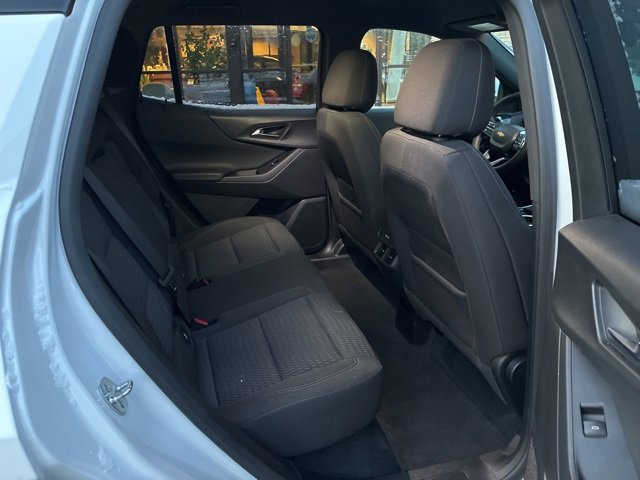 Used 2025 Chevrolet Equinox LT image 13