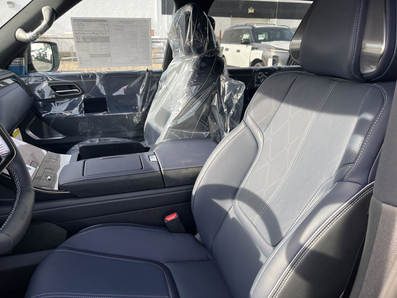 New 2026 INFINITI QX80 4WD w/ Sport Exterior Package image 9