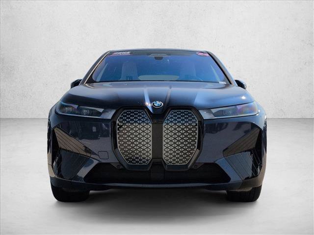 Used 2024 BMW iX xDrive50 w/ Sport Package AWD/4WD image 2