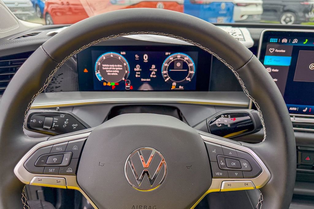 New 2026 Volkswagen Tiguan SE image 14