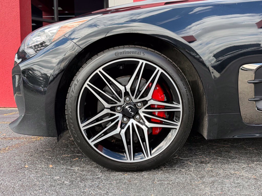 Used 2023 Kia Stinger GT2 image 12