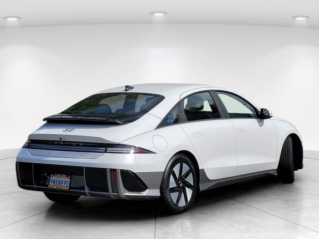 Used 2024 Hyundai Ioniq 6 SEL RWD image 6