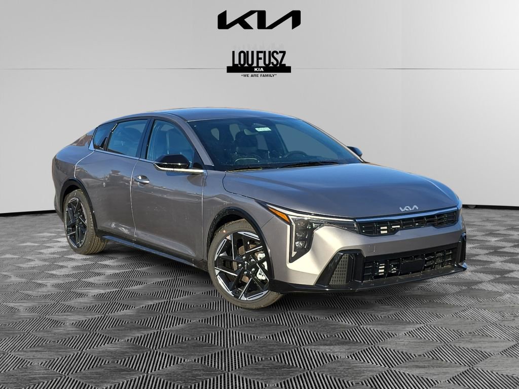 New 2025 Kia K4 GT-Line