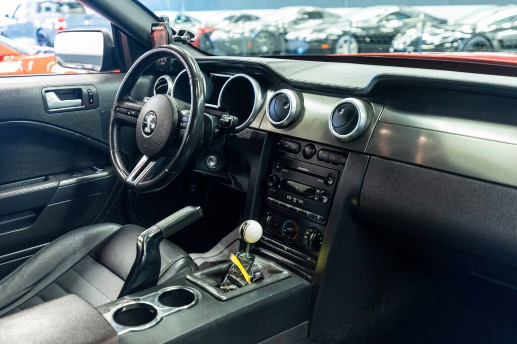 Used 2007 Ford Mustang Shelby GT500 image 12